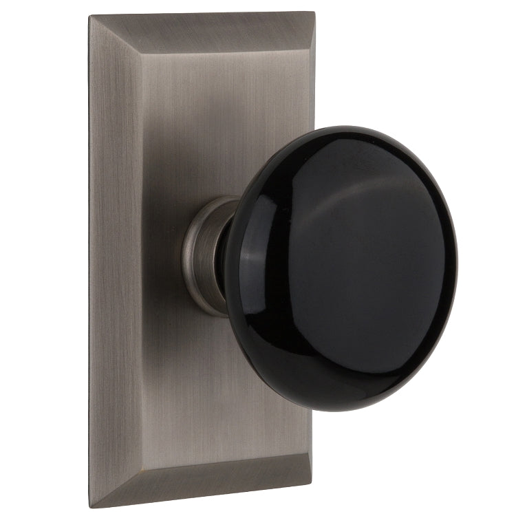 Nostalgic Warehouse Studio Plate with Black Porcelain Knob - Antique pewter