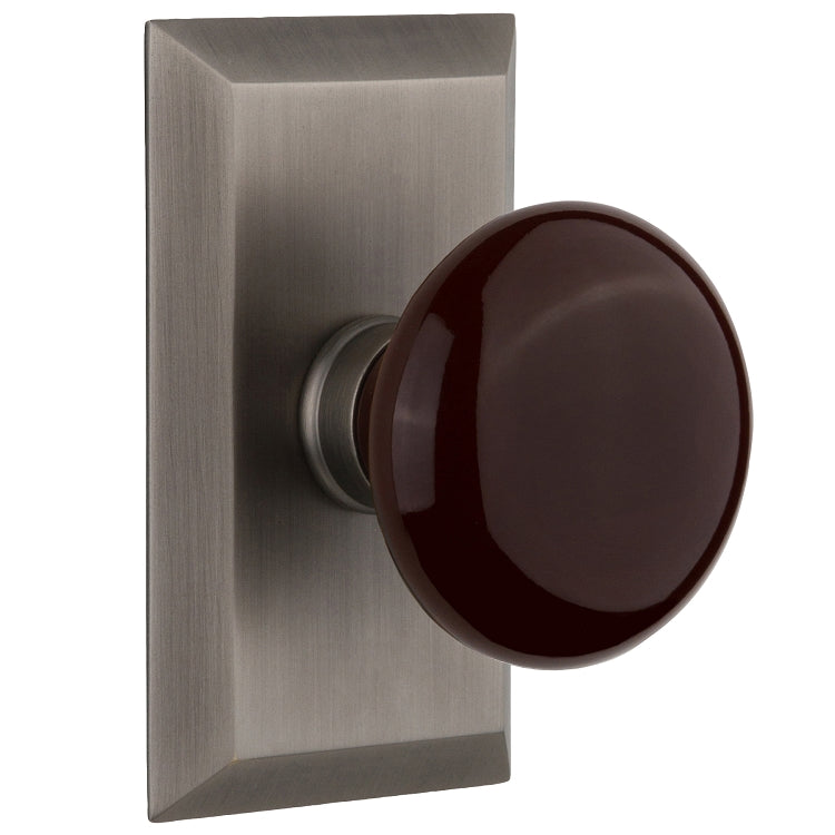 Nostalgic Warehouse Studio Plate with Brown Porcelain Knob - Antique pewter