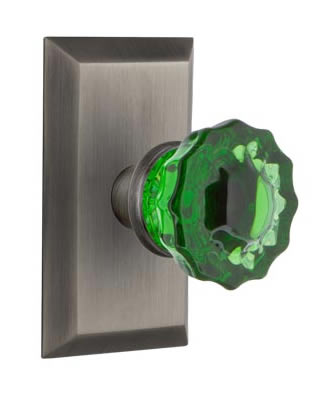 Nostalgic Warehouse Studio Plate with Emerald Crystal Knob