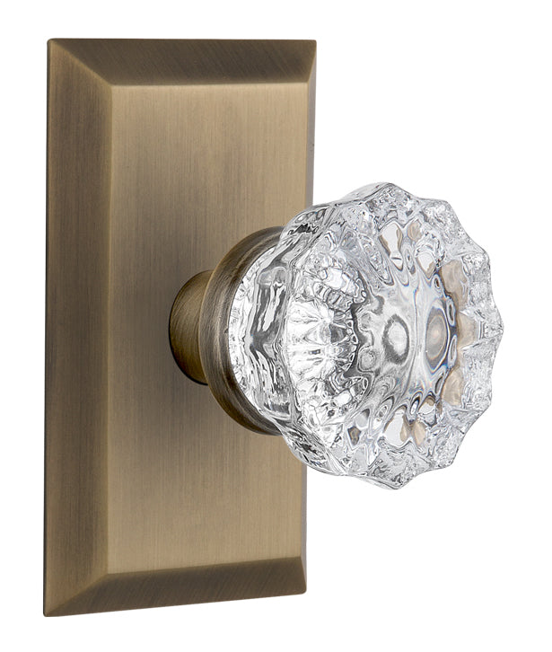 Nostalgic Warehouse Studio Plate with Crystal Knob