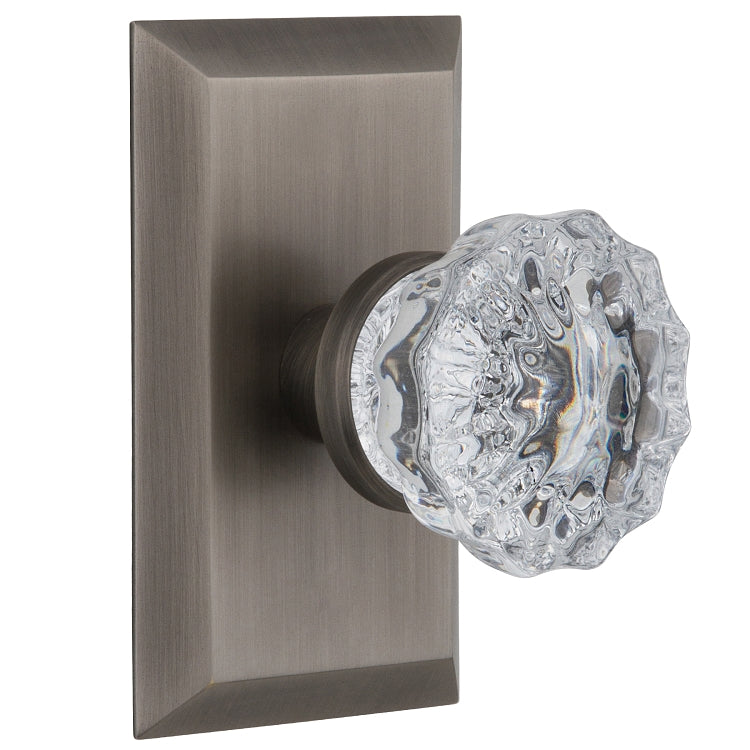 Nostalgic Warehouse Studio Plate with Crystal Knob - Antique pewter