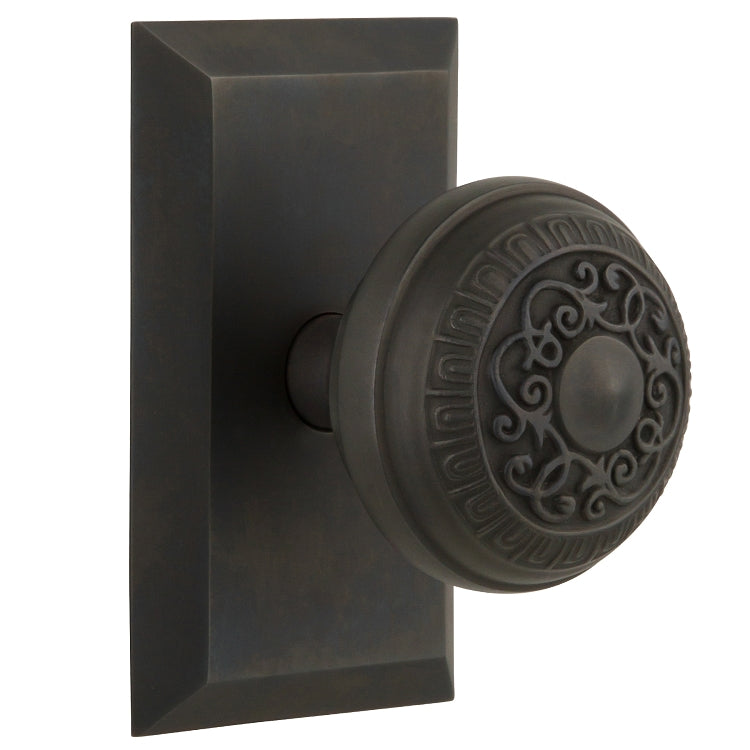 Nostalgic Warehouse Egg and Dart Knob with Studio Plate - Oil rubbed bronze