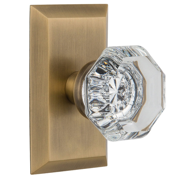 Nostalgic Warehouse Waldorf Knob with Studio Plate - Antique brass