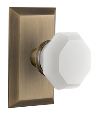 Nostalgic Warehouse Studio Plate with White Waldorf Knob