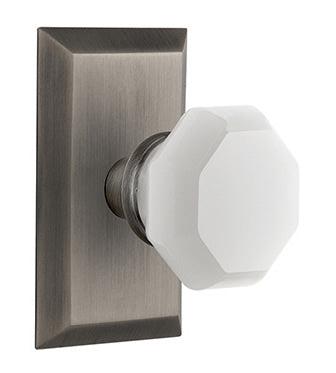 Nostalgic Warehouse Studio Plate with White Waldorf Knob