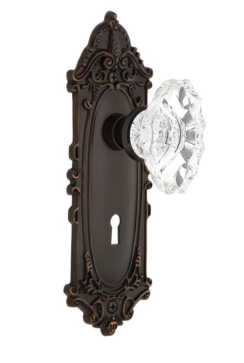 Nostalgic Warehouse Victorian Plate with Chateau Crystal Knob