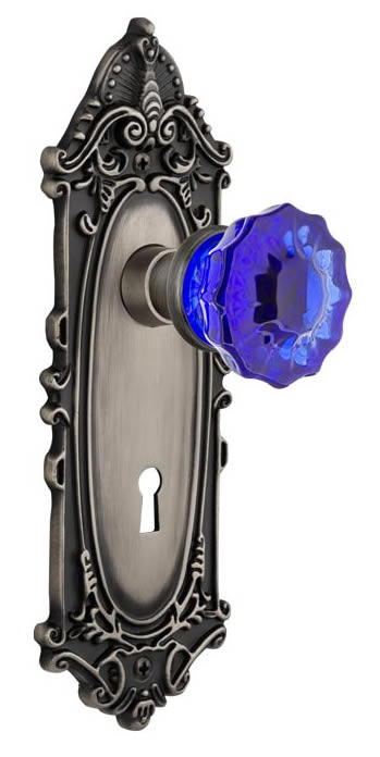 Nostalgic Warehouse Victorian Plate with Cobalt Crystal Knob