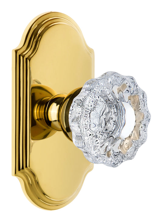Grandeur Arc Plate with Versailles Crystal Knob