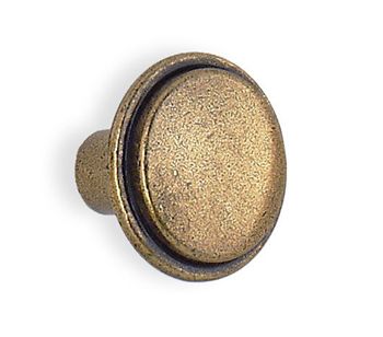 Beslagsboden Classic Antique Toni Knob In Antique Brass