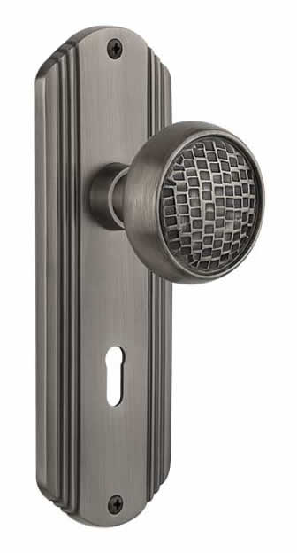 Nostalgic Warehouse Deco Plate with Craftsman Knob