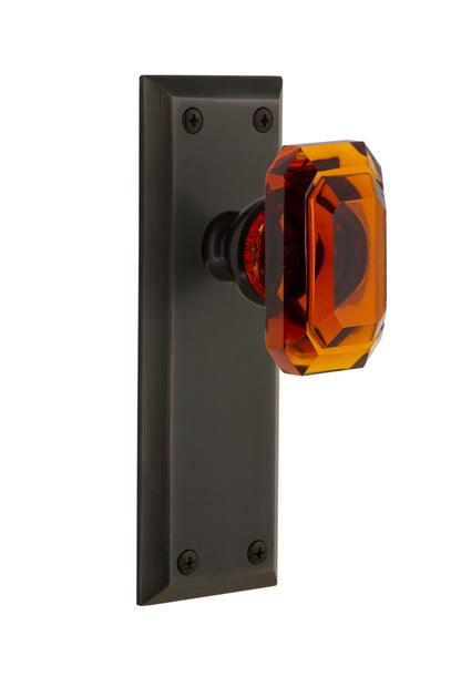 Grandeur Fifth Avenue Plate with Baguette Amber Knob