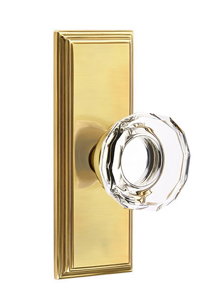 Emtek Lowell Crystal Knob with 7 Inch Wilshire Sideplate