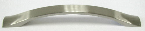 Top Knobs Nouveau Cabinet Pull in brushed Satin Nickel
