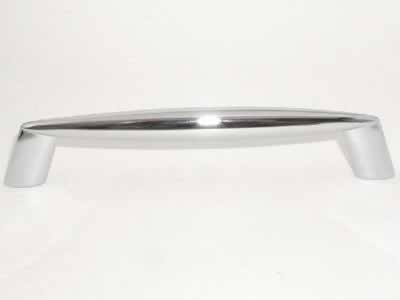 Top Knobs Nouveau Cabinet Pull in Polished Chrome