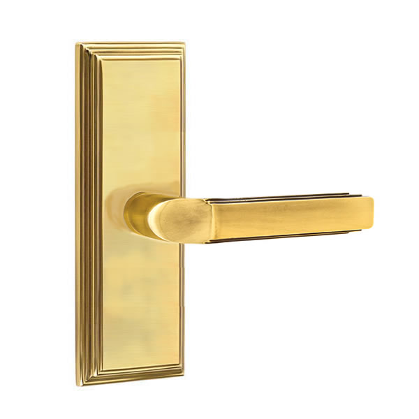 Emtek Milano Lever with 7 Inch Wilshire Sideplate