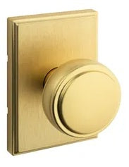 Kwikset Sora Door Knob with Traditional Rectangular Rosette