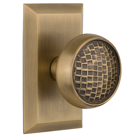 Nostalgic Warehouse Craftsman Knob with Studio Plate - Antique brass