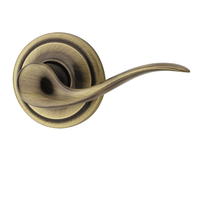 Kwikset Tustin Lever Handle Antique Brass